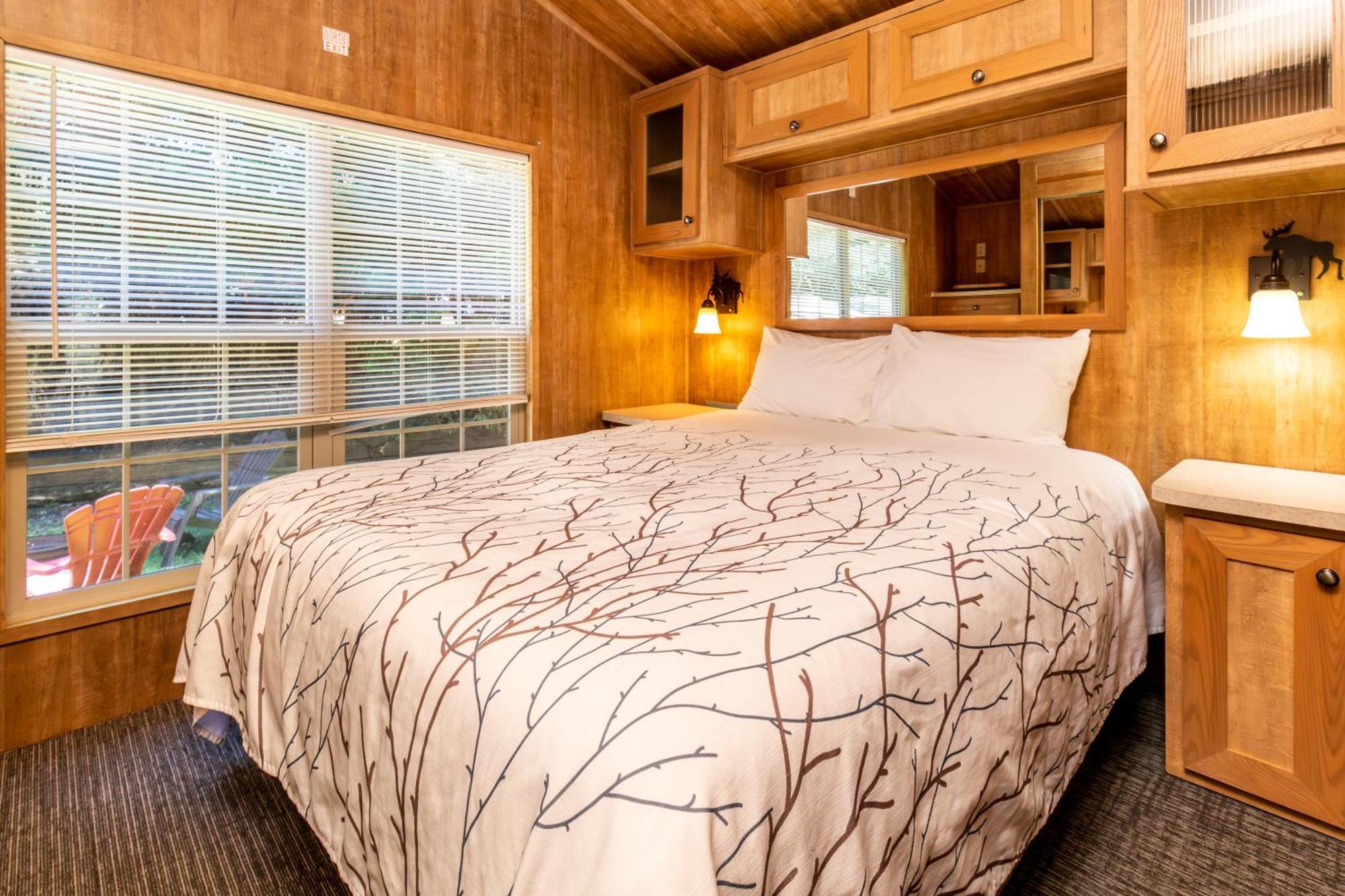 Riverbend Cottage & Rv Resort Парксвилл Экстерьер фото