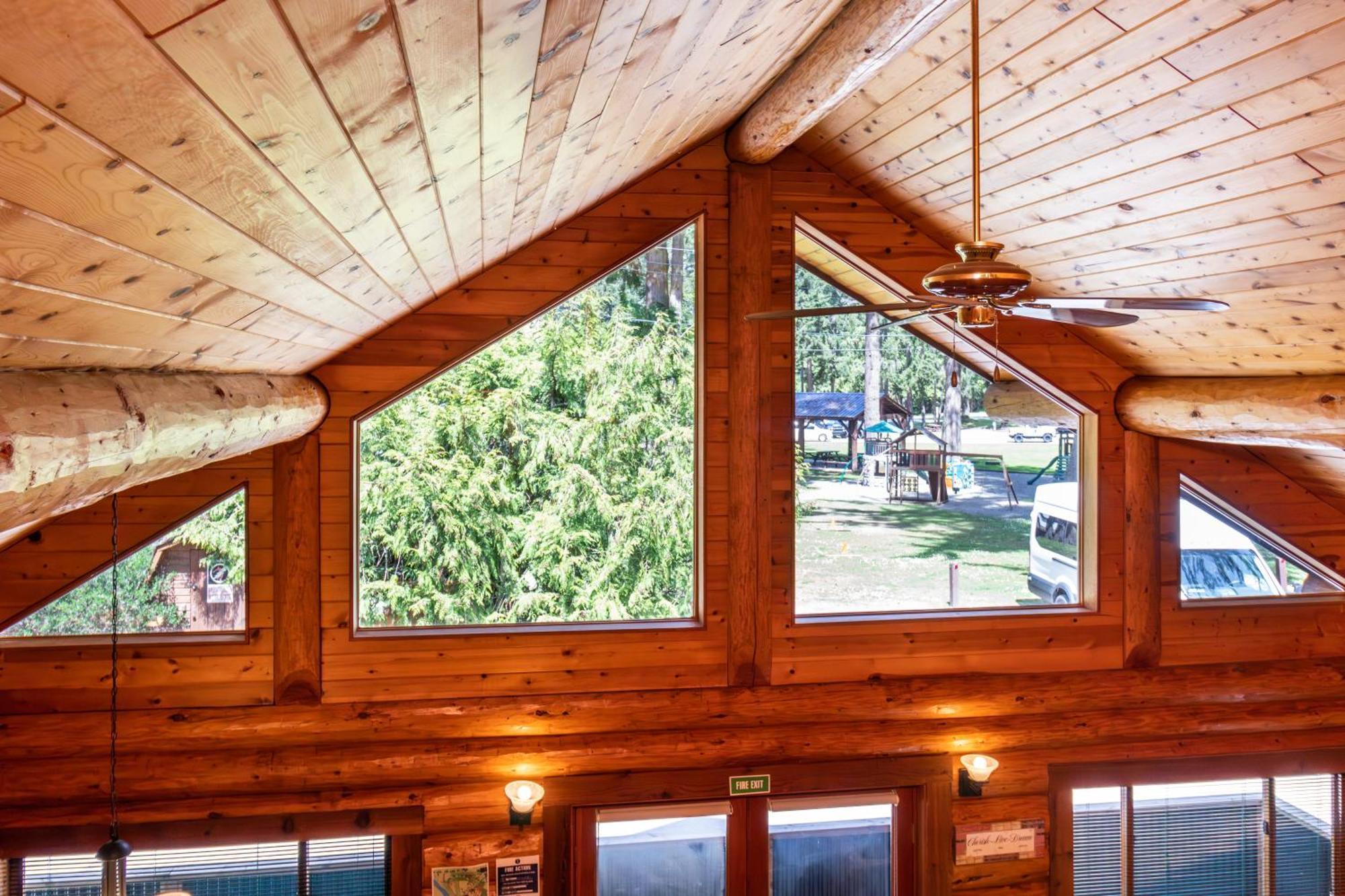 Riverbend Cottage & Rv Resort Парксвилл Экстерьер фото