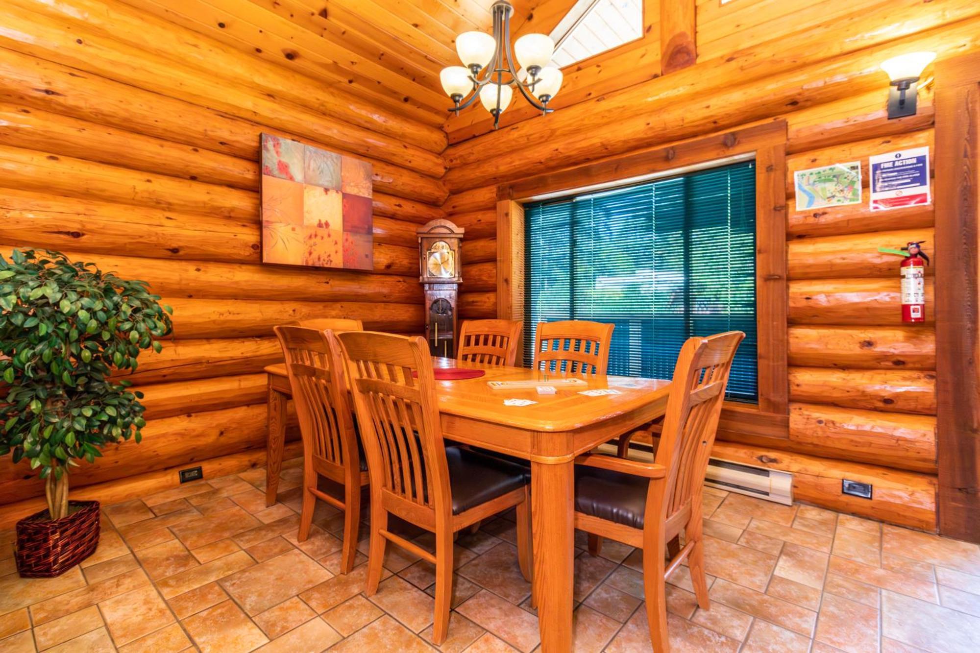 Riverbend Cottage & Rv Resort Парксвилл Экстерьер фото